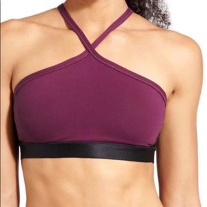 Athleta inversion bra